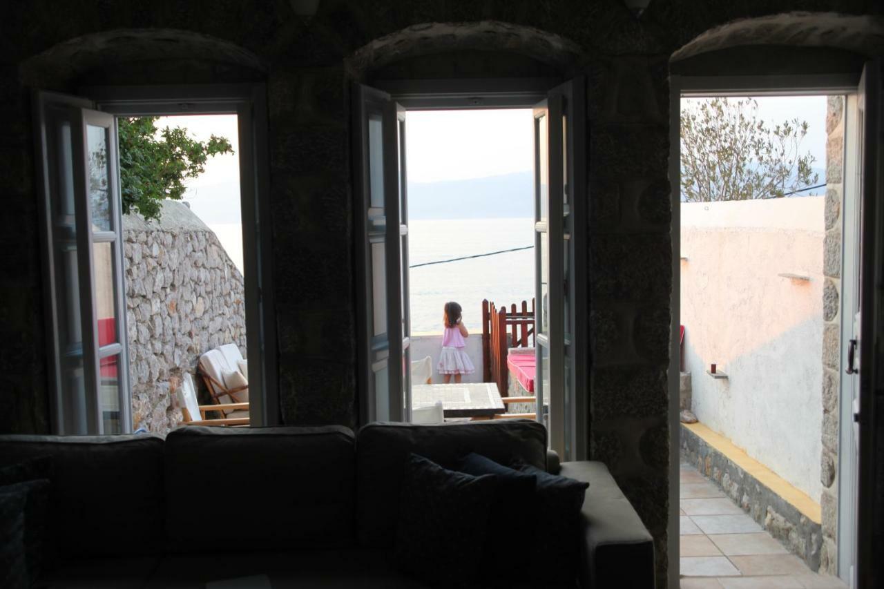Villa Alkioni Stone House Hydra  Exterior foto